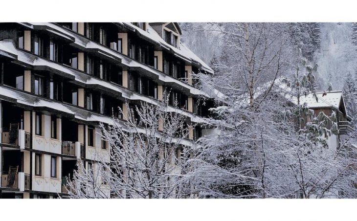 Le Chamois Blanc, Chamonix, External